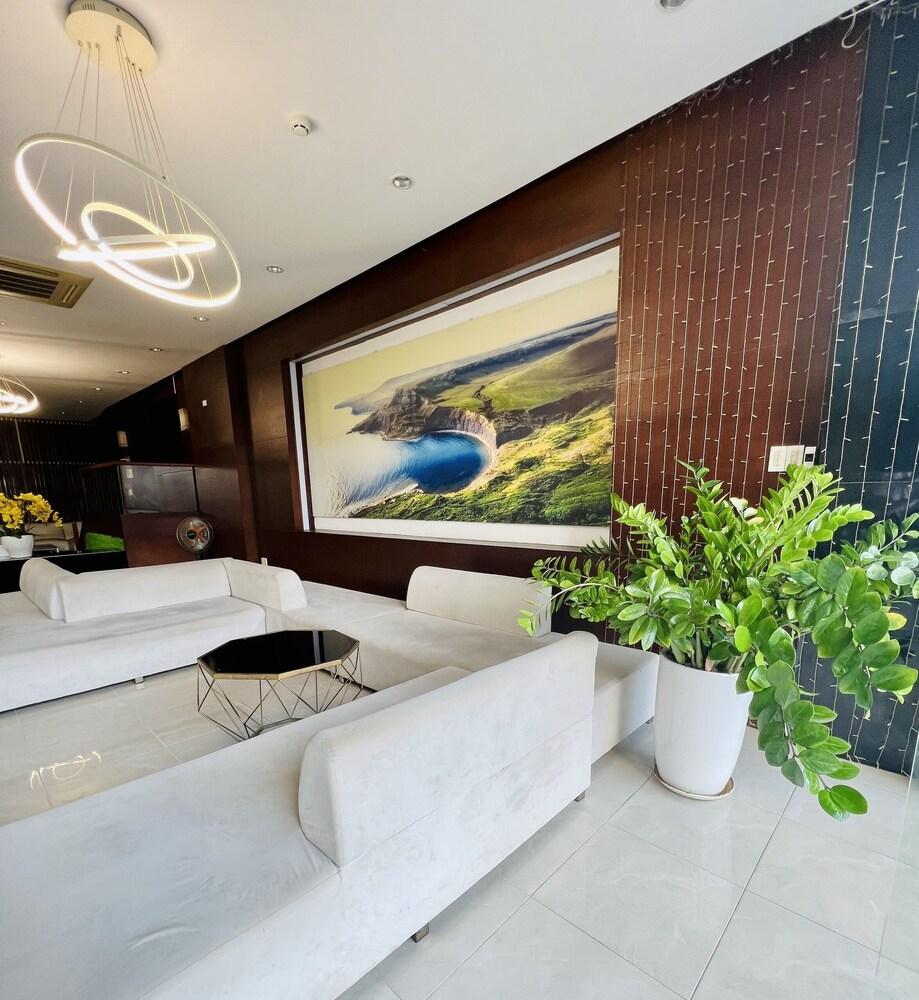Sophia Sky Hotel Nha Trang Exterior foto